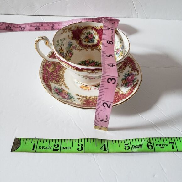 Foley Teacup & Saucer - Picture 9 of 10